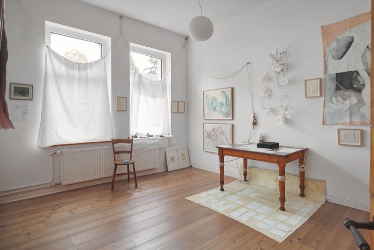 hand-hans-house01-01