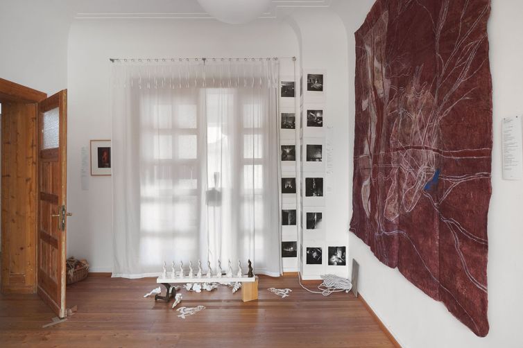 hand-hans-house02-08